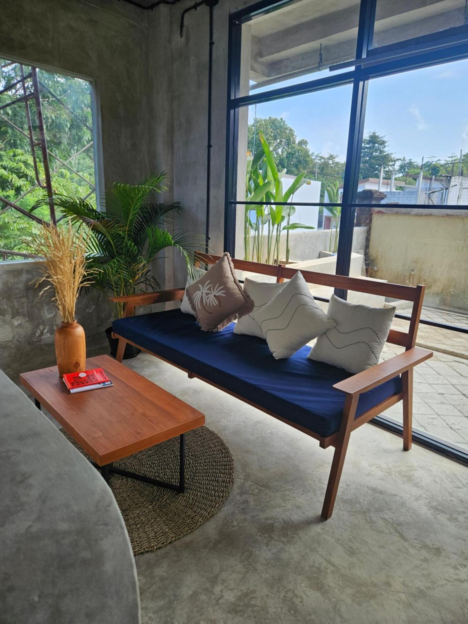 Salty Prana Retreat Center Hotel Uluwatu  Exterior photo